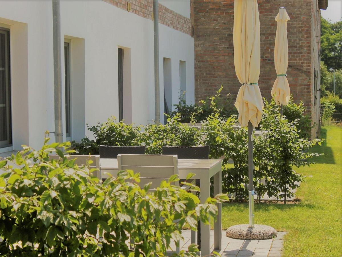 Gutshof Marienthal Apartment Viereck Exterior foto