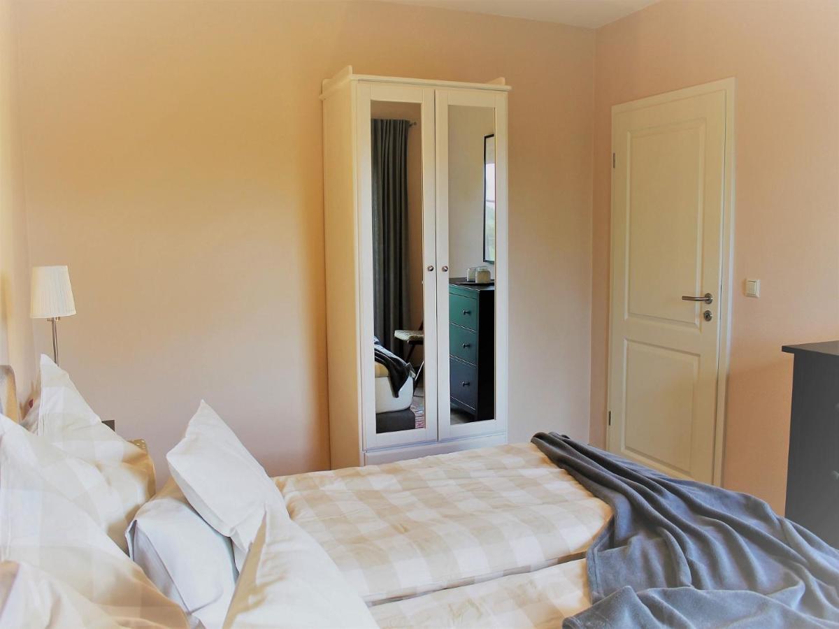 Gutshof Marienthal Apartment Viereck Exterior foto